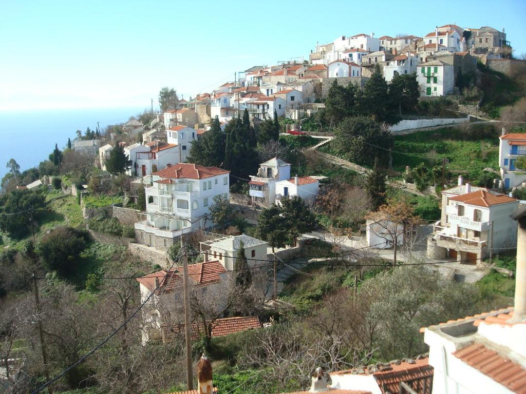 Alónnisos Asteri Apartments מראה חיצוני תמונה